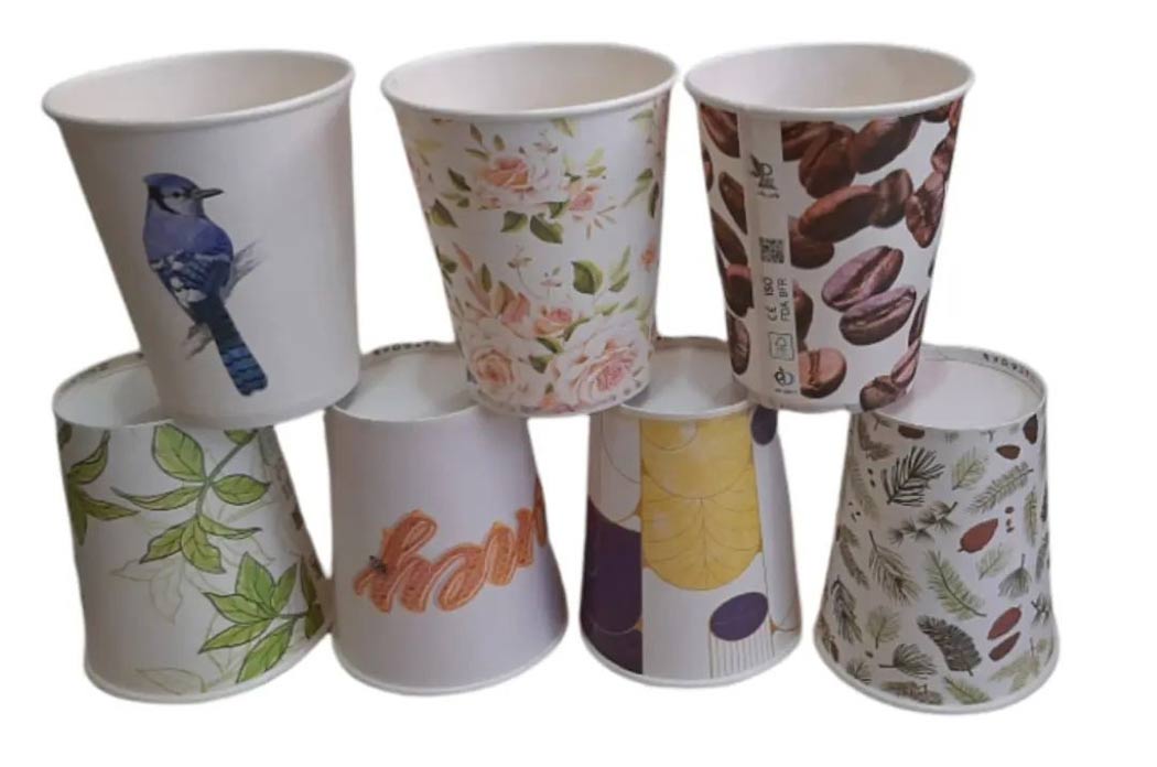 لیوان یکبار مصرف کاغذی